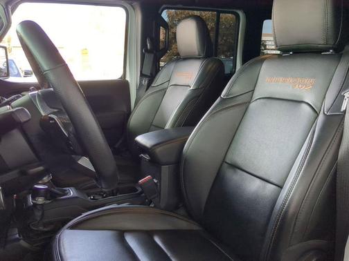 2023 Jeep Wrangler Rubicon 392