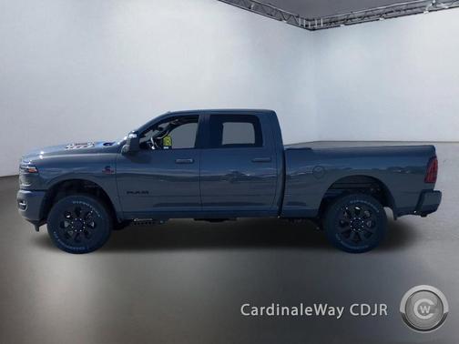 Ceramic Gray Clearcoat 2026 RAM 2500 Laramie Crew Cab 4x4 6'4' Box
