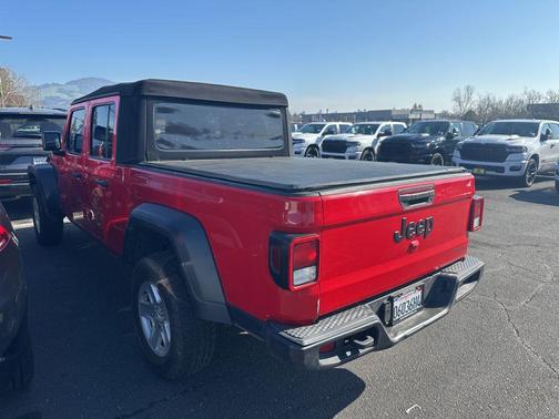 2020 Jeep Gladiator Sport S
