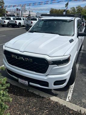 Bright White Clearcoat 2025 RAM 1500 Big Horn/Lone Star