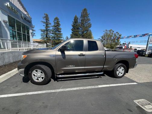 Pyrite Mica 2011 Toyota Tundra Grade