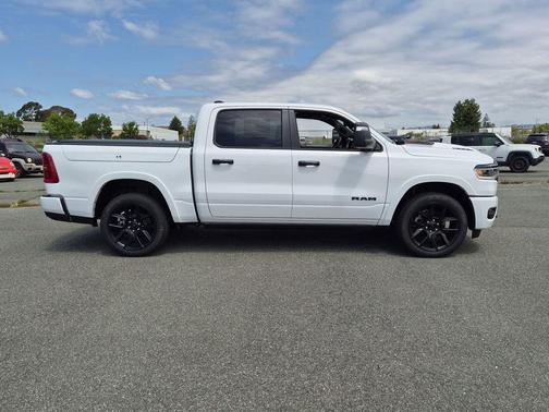 Bright White Clearcoat 2026 RAM 1500 Limited