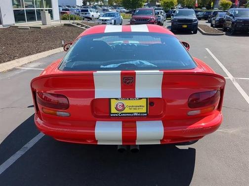 2002 Dodge Viper GTS