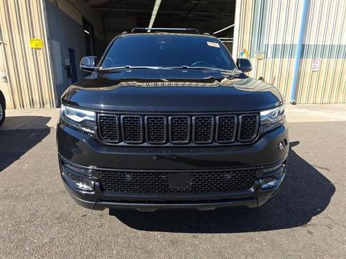 2022 Jeep Wagoneer Series III 4x4