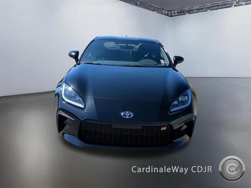 2025 Toyota GR86 Premium