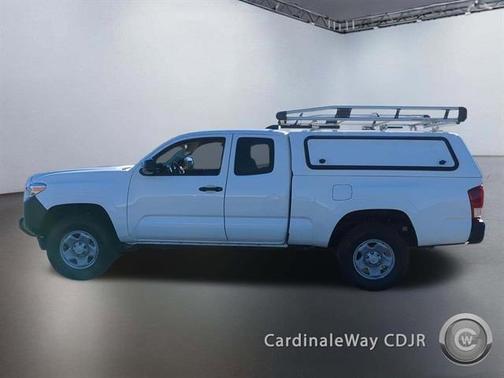 2022 Toyota Tacoma SR