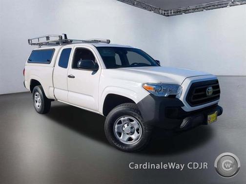 2022 Toyota Tacoma SR