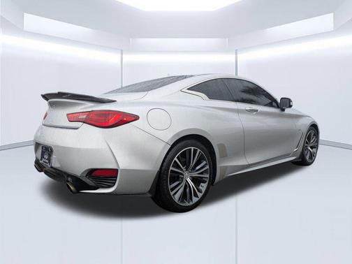 2017 INFINITI Q60 3.0T Premium