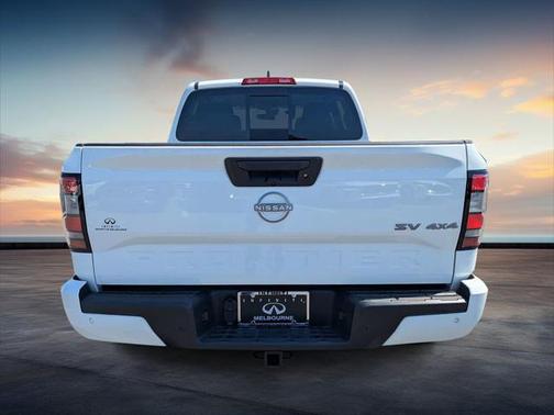 2023 Nissan Frontier SV