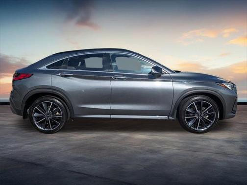 2023 INFINITI QX55 LUXE