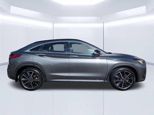 2023 INFINITI QX55 LUXE