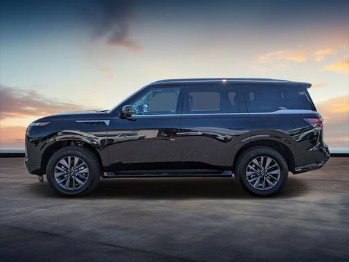 2025 INFINITI QX80 PURE