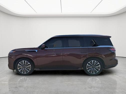 2025 INFINITI QX80 SENSORY AWD