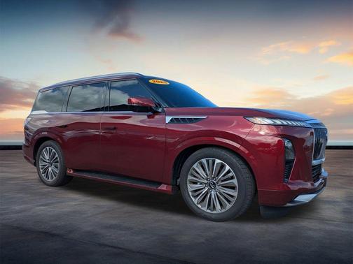 2025 INFINITI QX80 SENSORY AWD