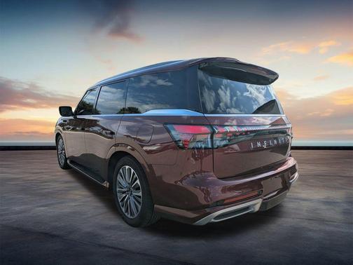 2025 INFINITI QX80 SENSORY AWD