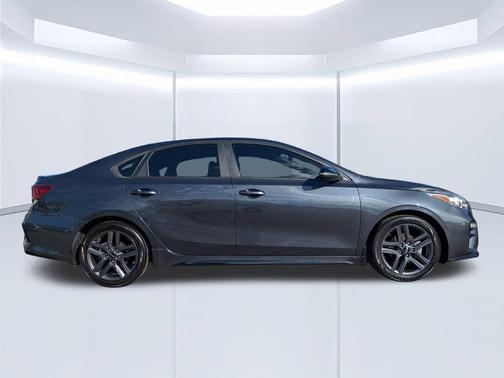 2020 Kia Forte GT-Line