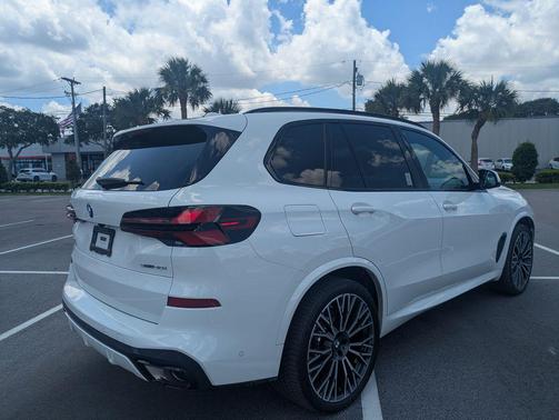 Alpine White 2025 BMW X5 sDrive40i