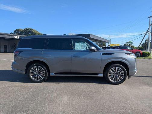 Gray 2027 INFINITI QX80 Luxe