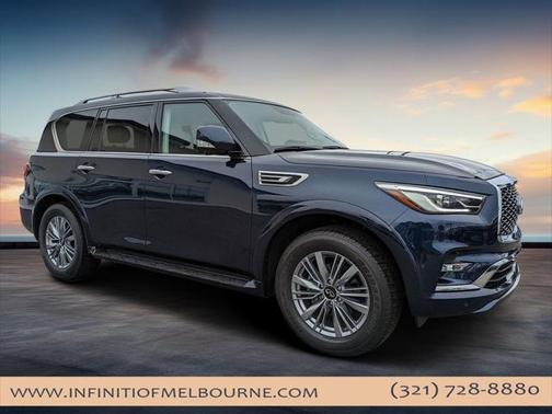 2022 INFINITI QX80 Luxe