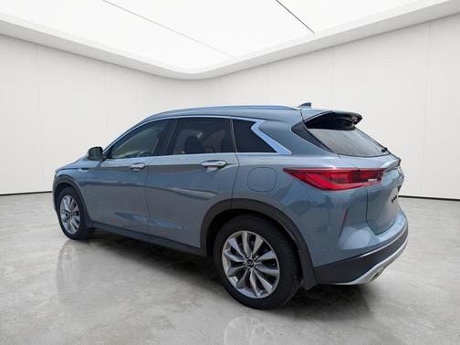 2022 INFINITI QX50 ESSENTIAL