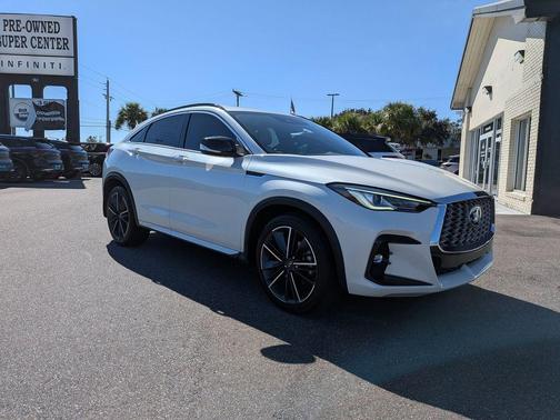 2023 INFINITI QX55 LUXE