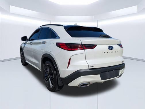 2023 INFINITI QX55 LUXE
