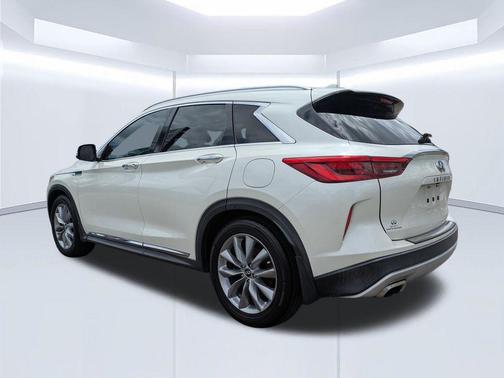 Majestic White 2019 INFINITI QX50 Luxe