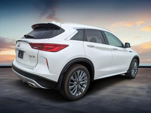 2025 INFINITI QX50 Luxe AWD