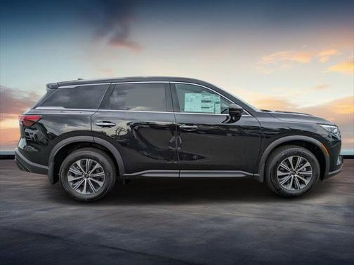 2025 INFINITI QX60 Pure
