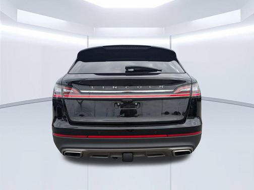 2021 Lincoln Nautilus Reserve