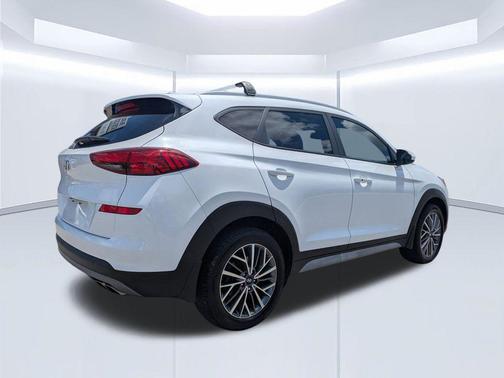 Cream White 2020 Hyundai TUCSON SEL