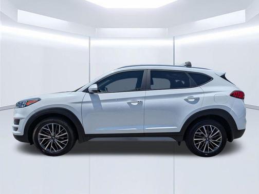 Cream White 2020 Hyundai TUCSON SEL