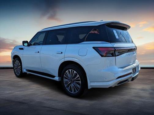 2025 INFINITI QX80 SENSORY AWD