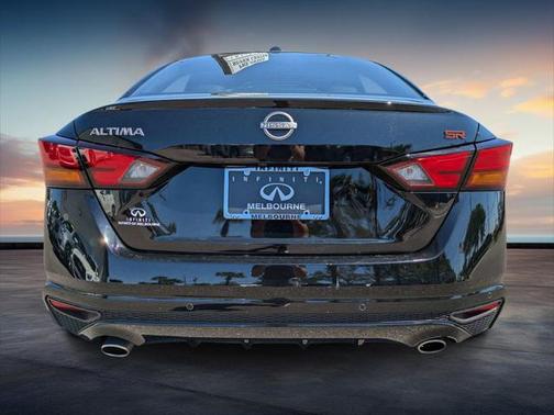 2024 Nissan Altima SR FWD