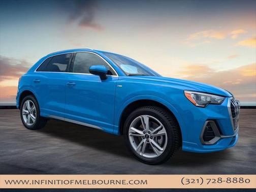 2021 Audi Q3 45 S line Premium