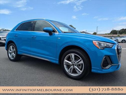 2021 Audi Q3 45 S line Premium