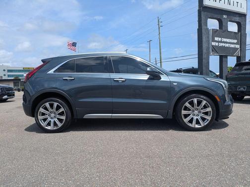 Shadow Metallic 2019 Cadillac XT4 Premium Luxury