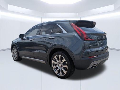 Shadow Metallic 2019 Cadillac XT4 Premium Luxury