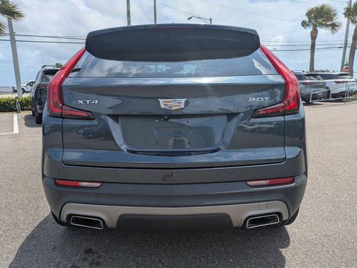 Shadow Metallic 2019 Cadillac XT4 Premium Luxury