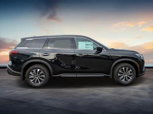 2025 INFINITI QX60 Pure
