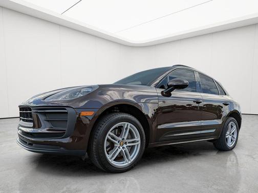 2022 Porsche Macan Base