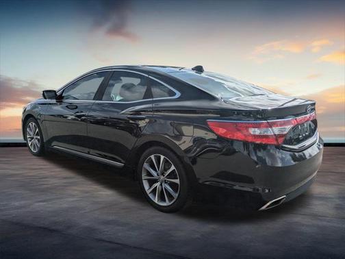2017 Hyundai Azera Base