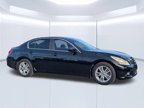 2012 INFINITI G25 Base