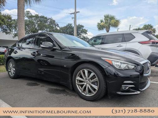 2015 INFINITI Q50 Premium