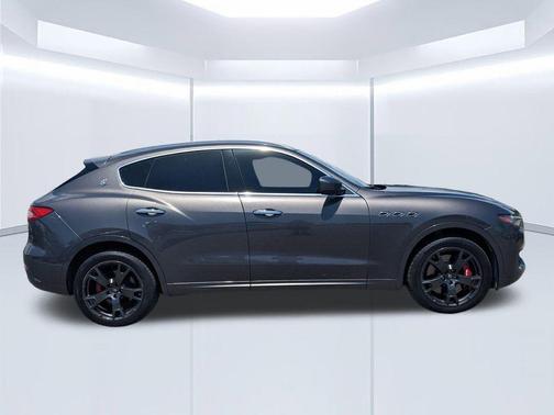 2019 Maserati Levante S
