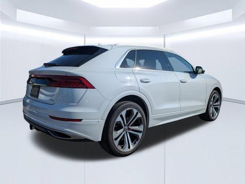 2019 Audi Q8 3.0T Premium Plus
