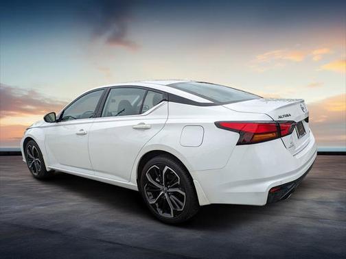 2024 Nissan Altima SR Intelligent AWD