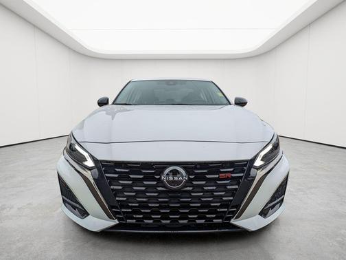 2024 Nissan Altima SR Intelligent AWD