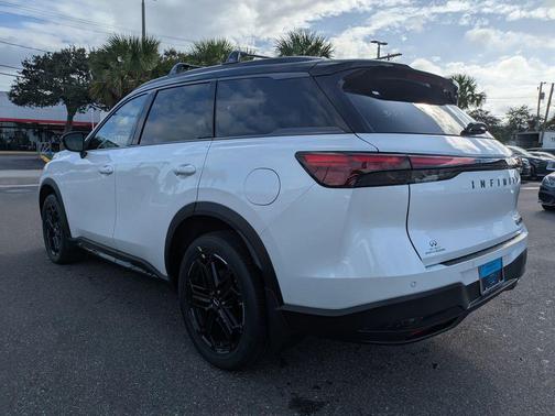 2026 INFINITI QX60 Base