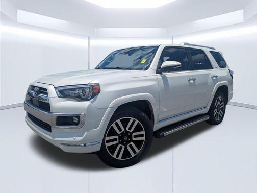 Blizzard Pearl 2021 Toyota 4Runner Limited